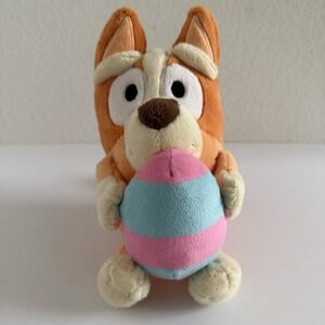Bluey Bingo Holding Egg 7.5" Stuffed Animal 2018 Plush Easter